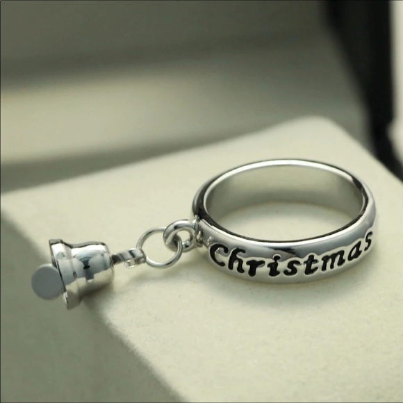 “Merry Christmas” Ring w/Bell - Picture 3 of 7